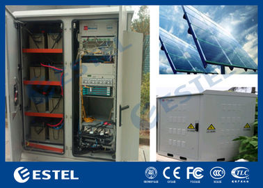 Het Basisstationkabinet van het generatorcompartiment met Zonnecontrolemechanisme/Zonnecelcomité