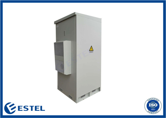 Waterdichte 40U outdoor telecomkast met extern bewakingssysteem en stroomverdeling
