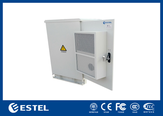 IP65 26U Buiten Telecom Cabinet 19 Telecom Rack Met Monitor Eenheid
