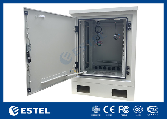 17U vloer gemonteerde kast met 19 inch rek en binnen en ventilator voor koeling