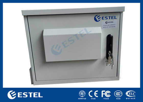 19 inch 9U Internal Dimension Outdoor Telecom Cabinet met twee AC220V 50Hz ventilatoren ET6060500A-9U