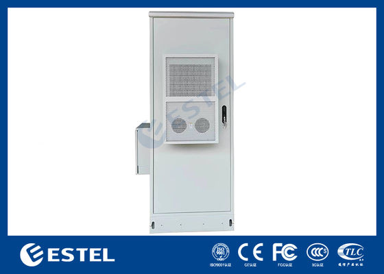 Buiten Telecomkast met PDU en Zijbox 40U IP55 Beschermingsniveau 2000W Koelcapaciteit 220VAC/48VDC Ingangsspanning
