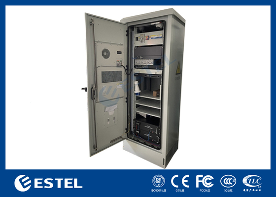 19-inch 18U Standaard Telecom Buitenkast met Geïntegreerd Koelsysteem en Roestvrijstalen Voordeur