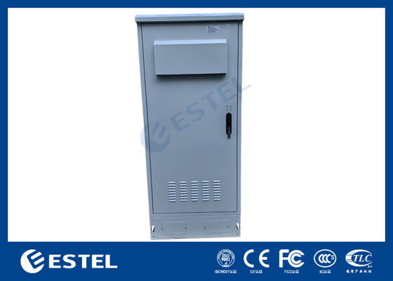 Buitenruimte 19 inch Rack Cabinet 32U IP65 met koelventilatoren LED-verlichting Veiligheid voor telecommunicatie en industriële toepassingen