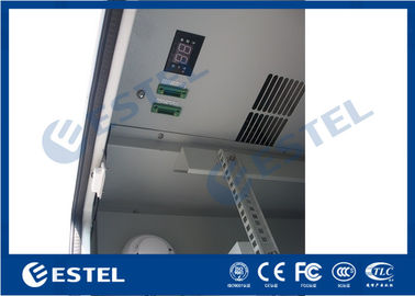 Het geïntegreerde Openlucht van het de Warmtewisselaar Koelsysteem van het Telecommunicatiekabinet 150W/K Gegalvaniseerde Staal